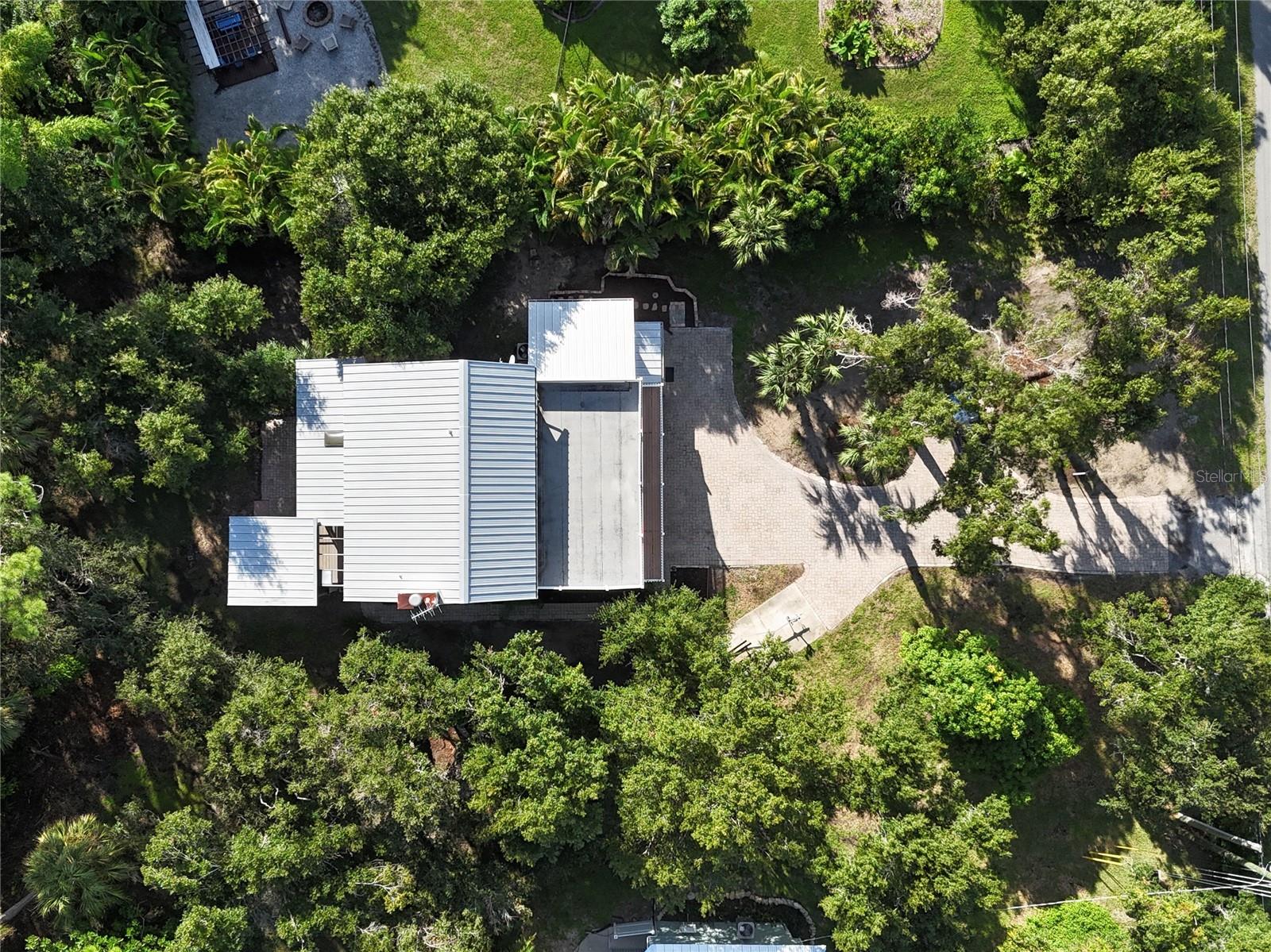 603 LAUREL RD W — photo 11