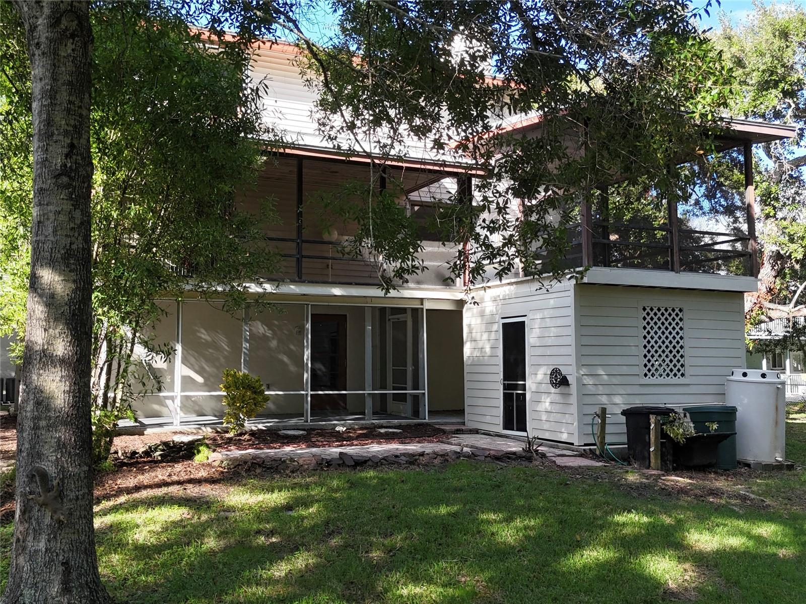 603 LAUREL RD W — photo 8