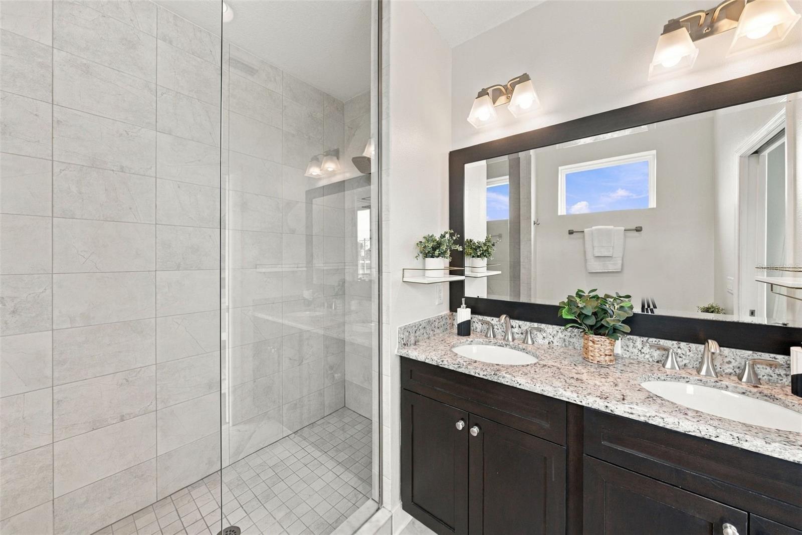 3226 W HORATIO ST — photo 24