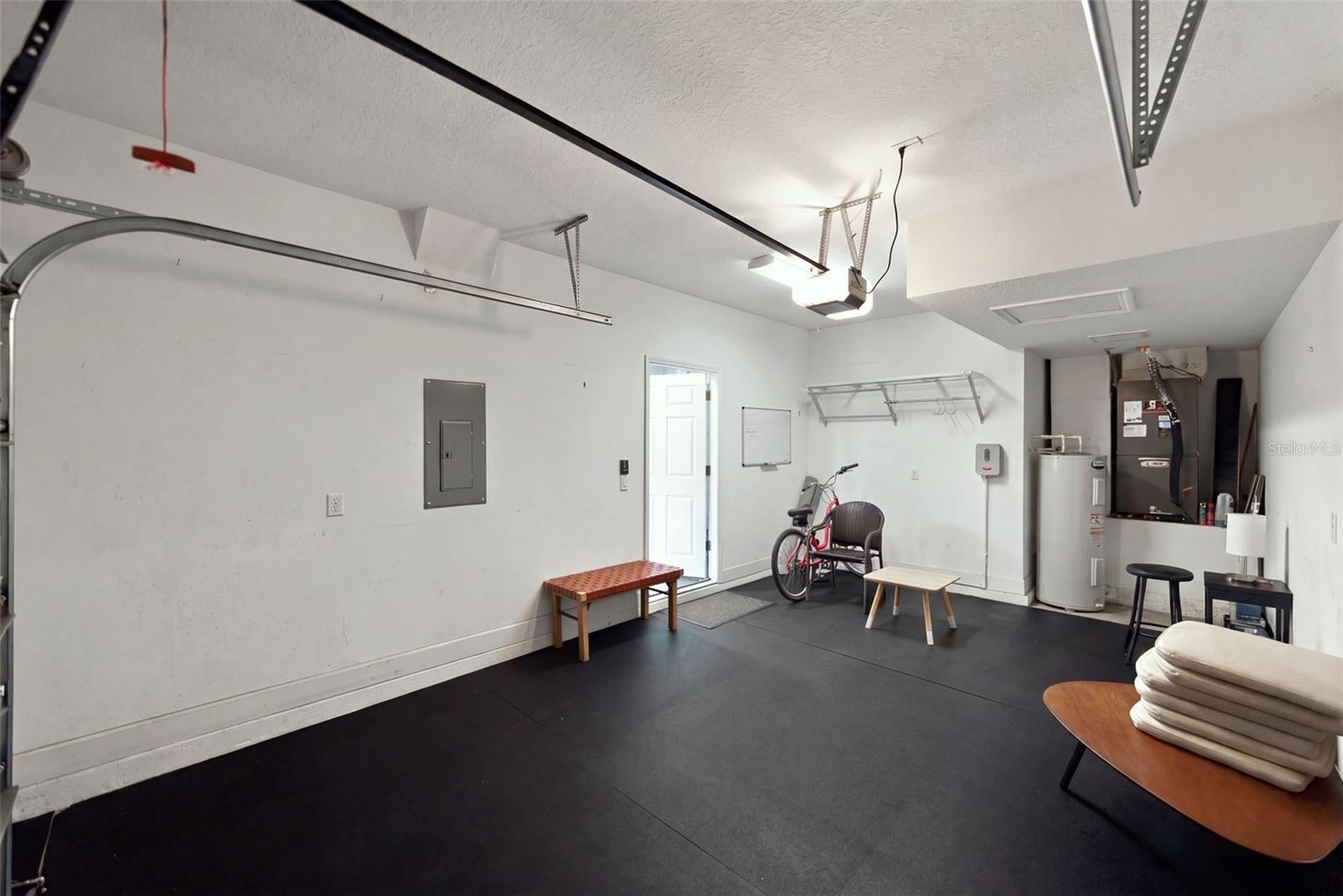 3226 W HORATIO ST — photo 32