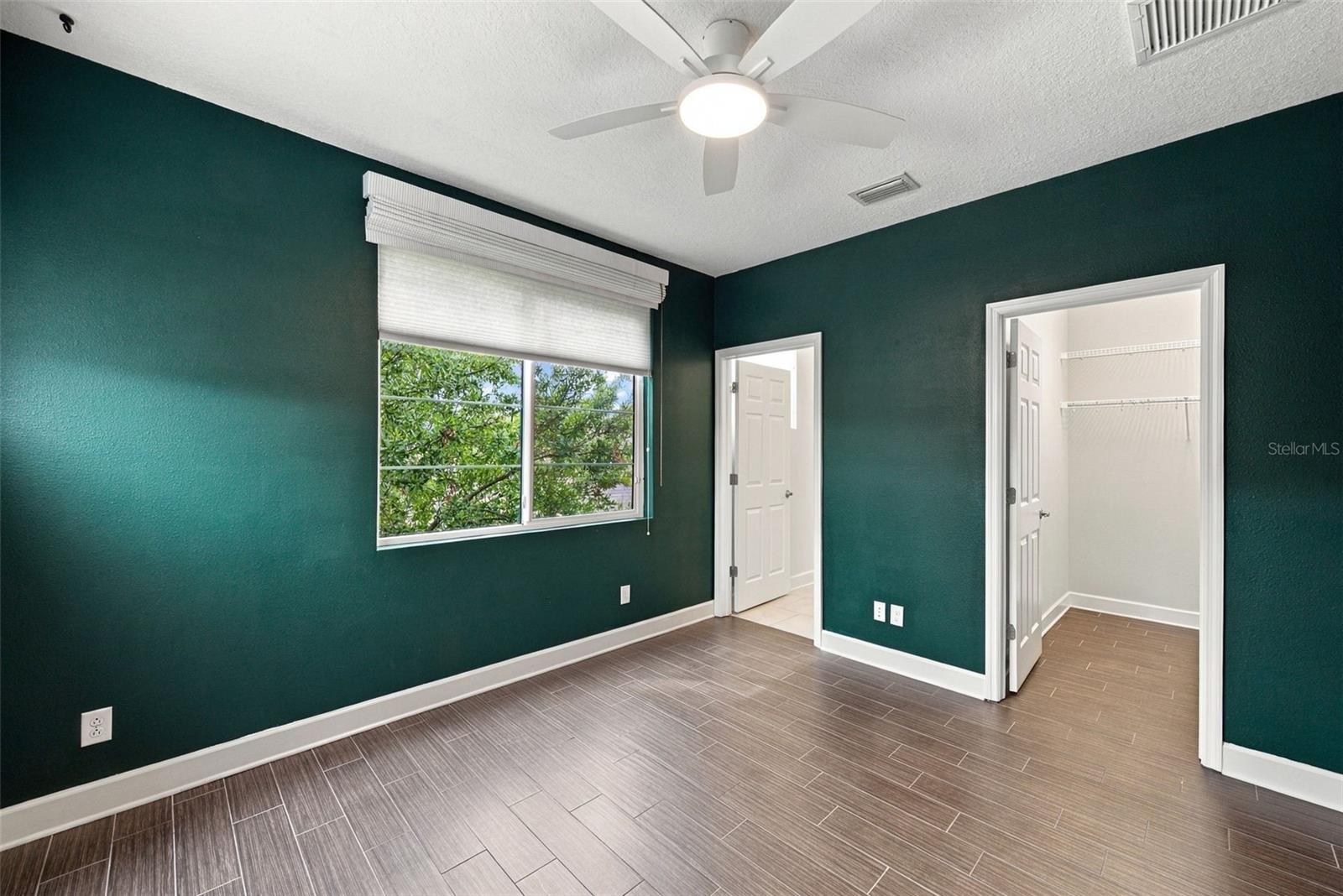 3226 W HORATIO ST — photo 27