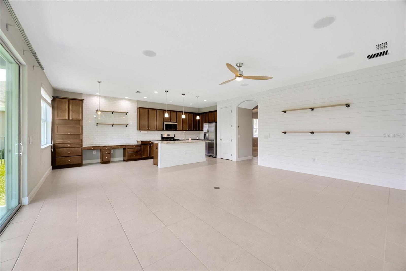 7010 OLD BENTON DR — photo 11