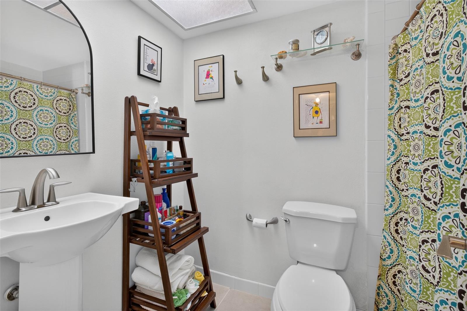 5095 BAY ST NE #104 — photo 25