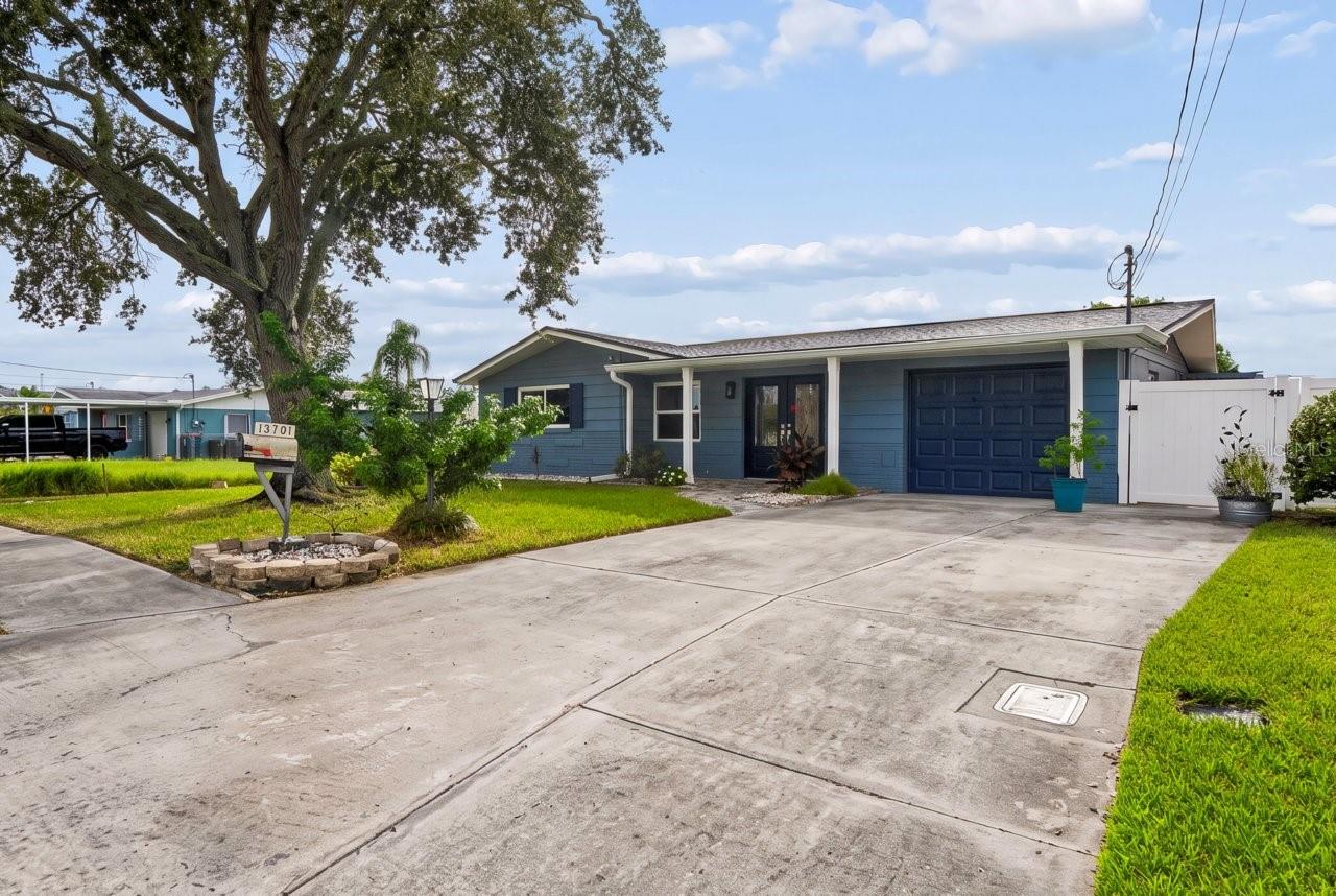 13701 LESLIE DR — photo 56