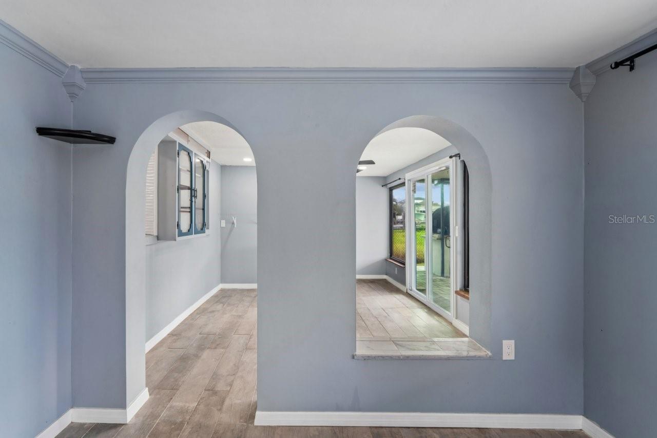 13701 LESLIE DR — photo 24