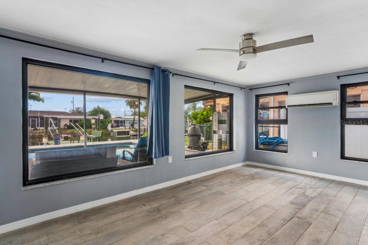 13701 LESLIE DR — photo 22