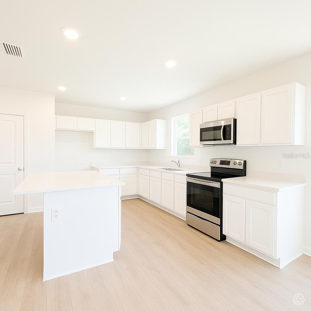 4312 BOXELDER AVE — photo 2