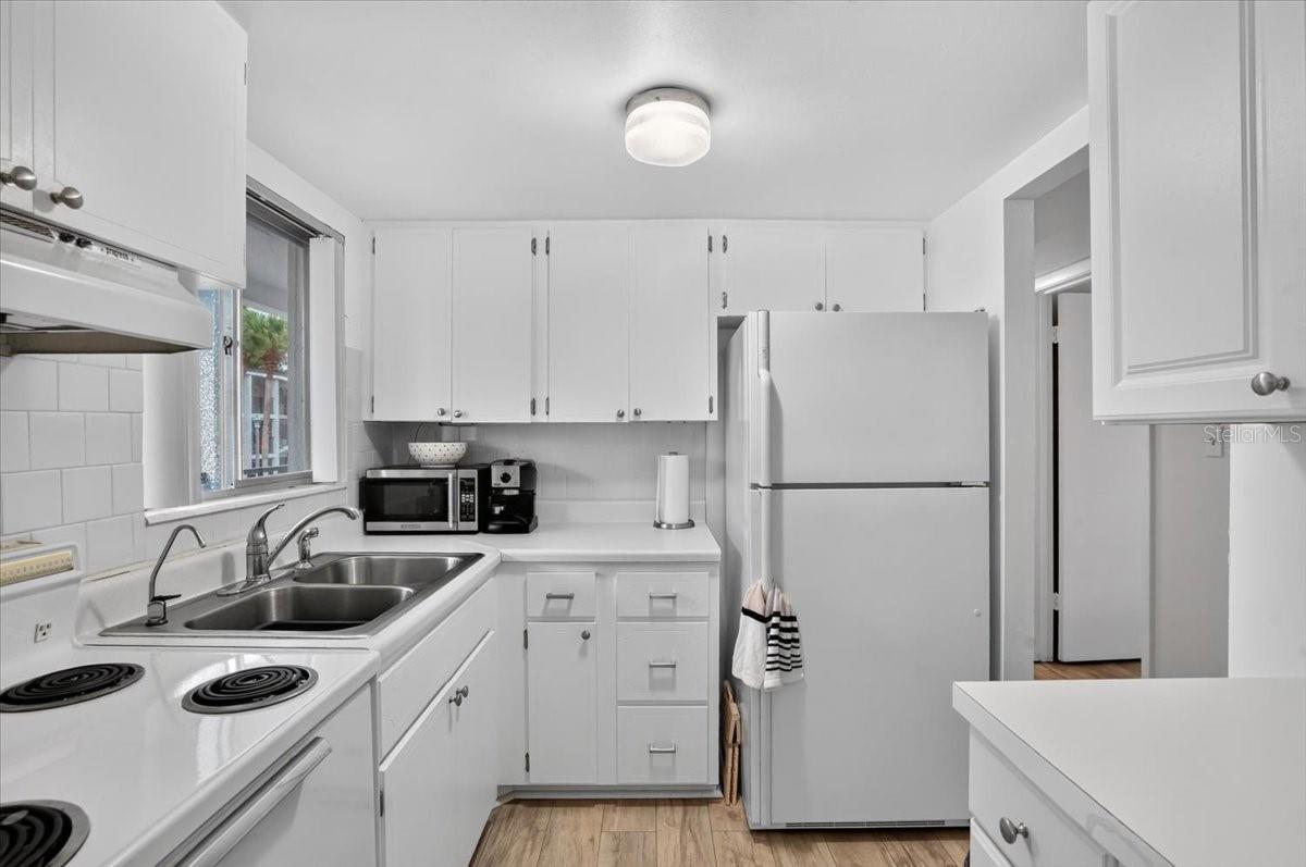 5902 PALM LN #C24 — photo 11