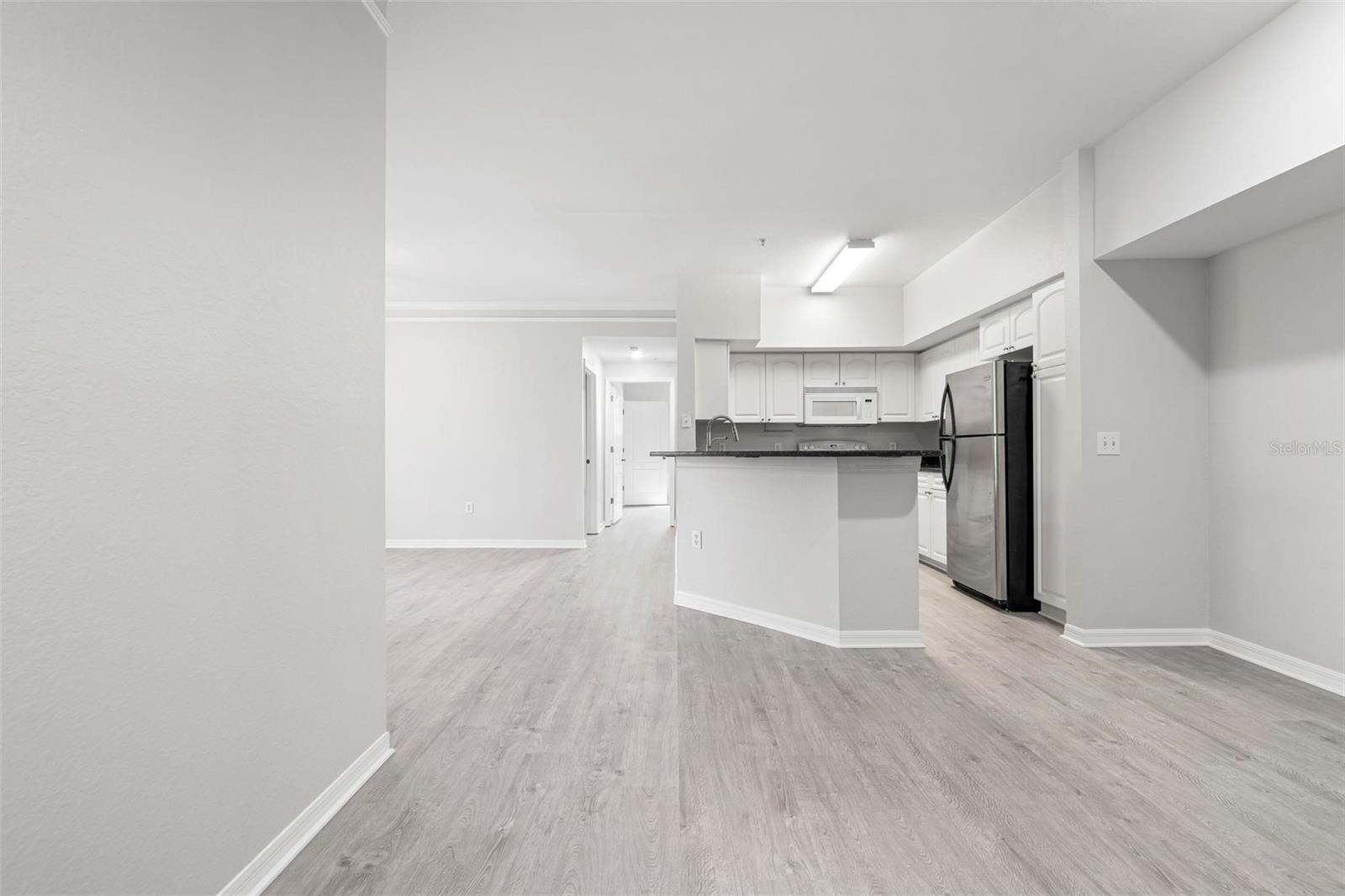4126 CENTRAL SARASOTA PKWY #2018 — photo 4
