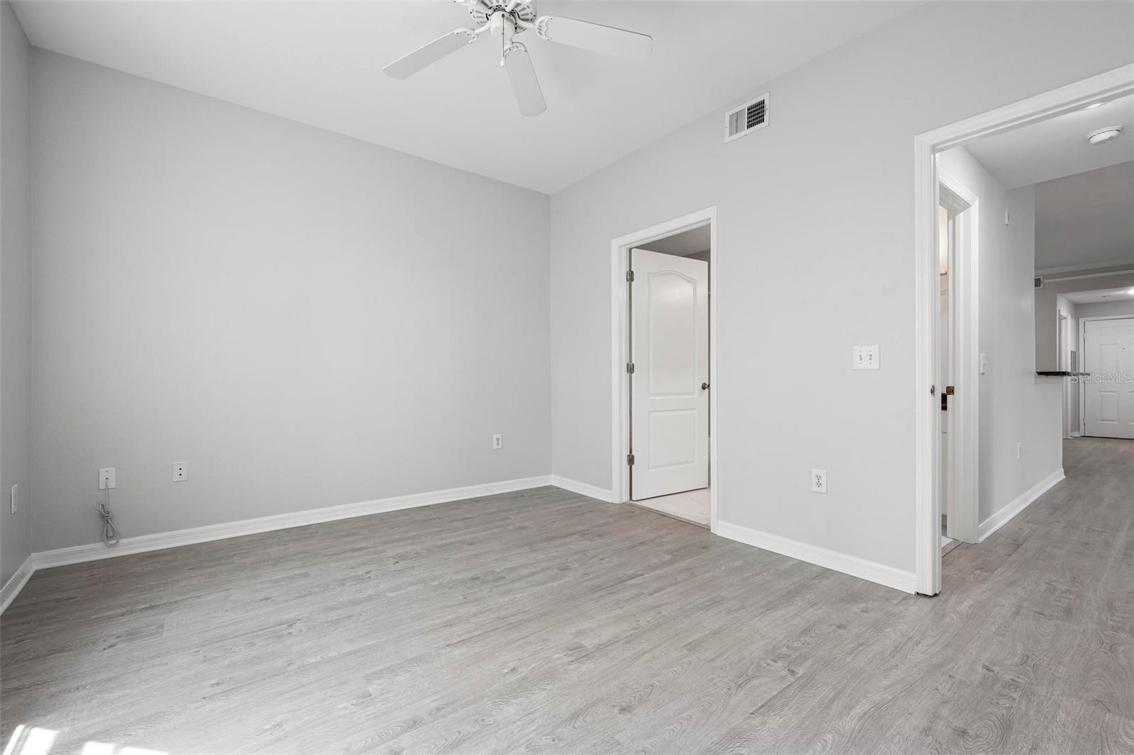 4126 CENTRAL SARASOTA PKWY #2018 — photo 33