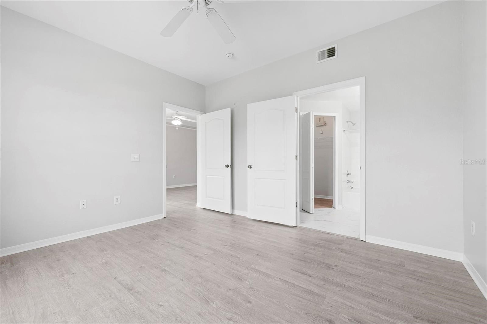 4126 CENTRAL SARASOTA PKWY #2018 — photo 21