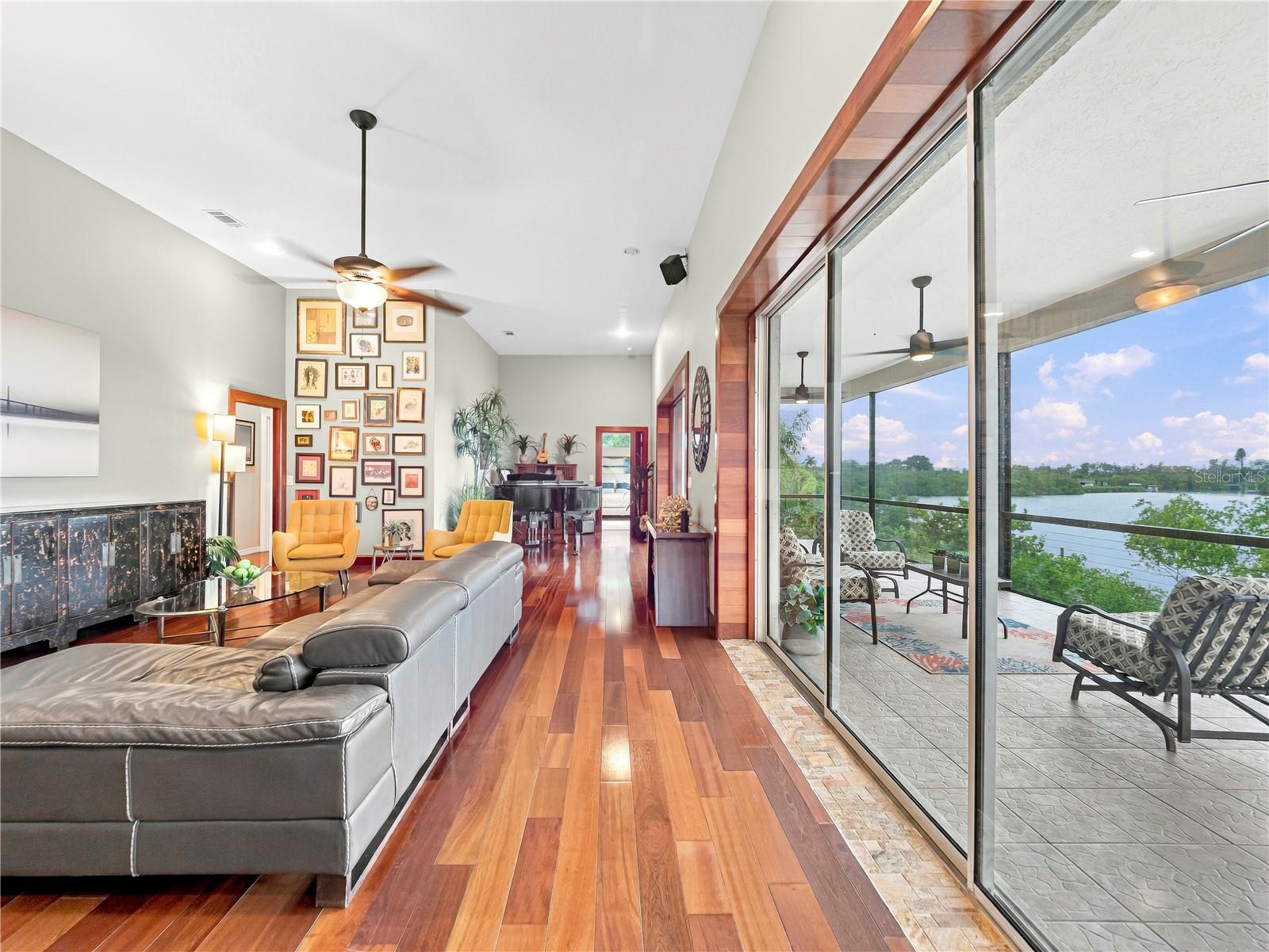 908 BAYSHORE DR — photo 17