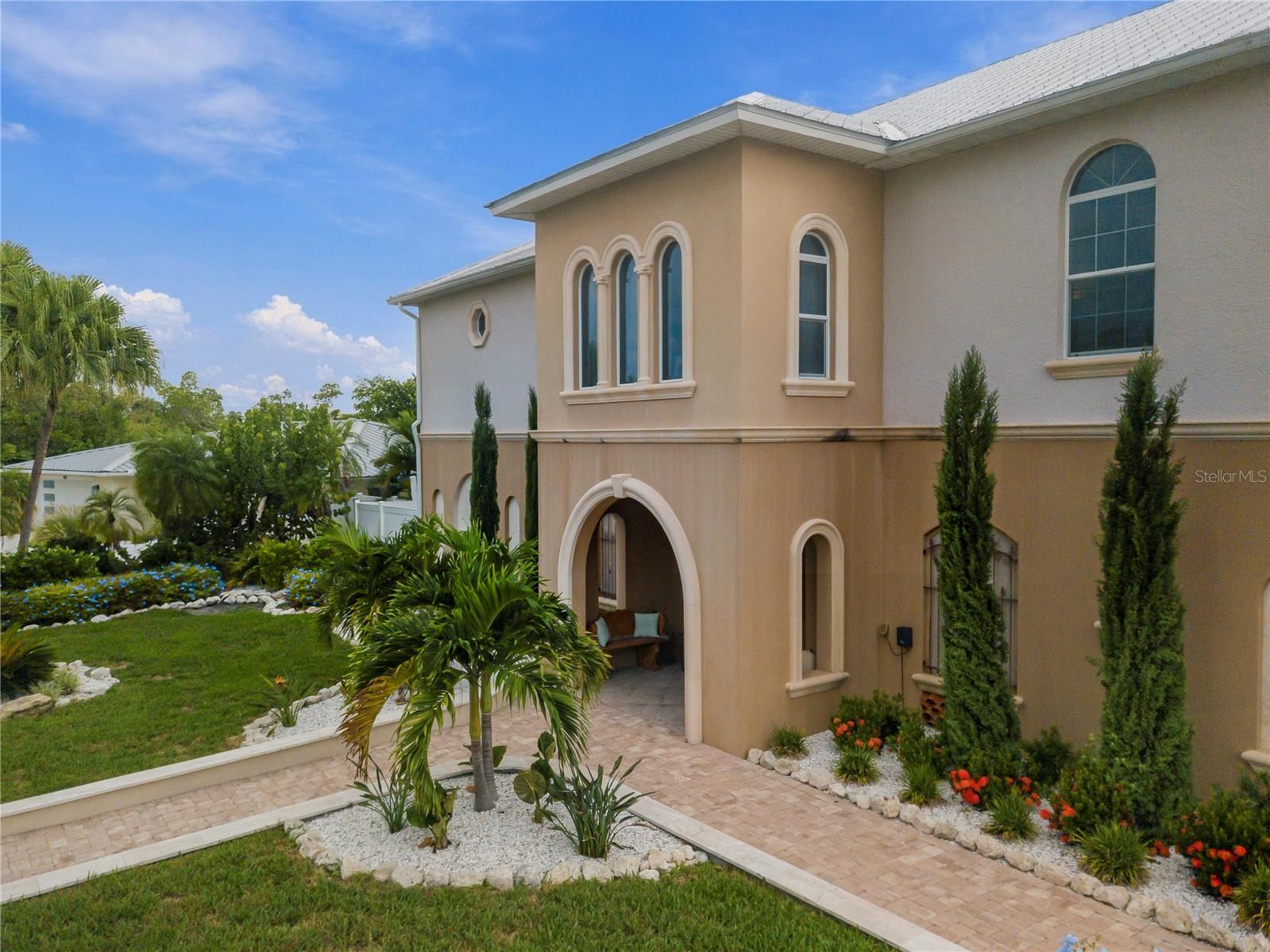908 BAYSHORE DR — photo 2