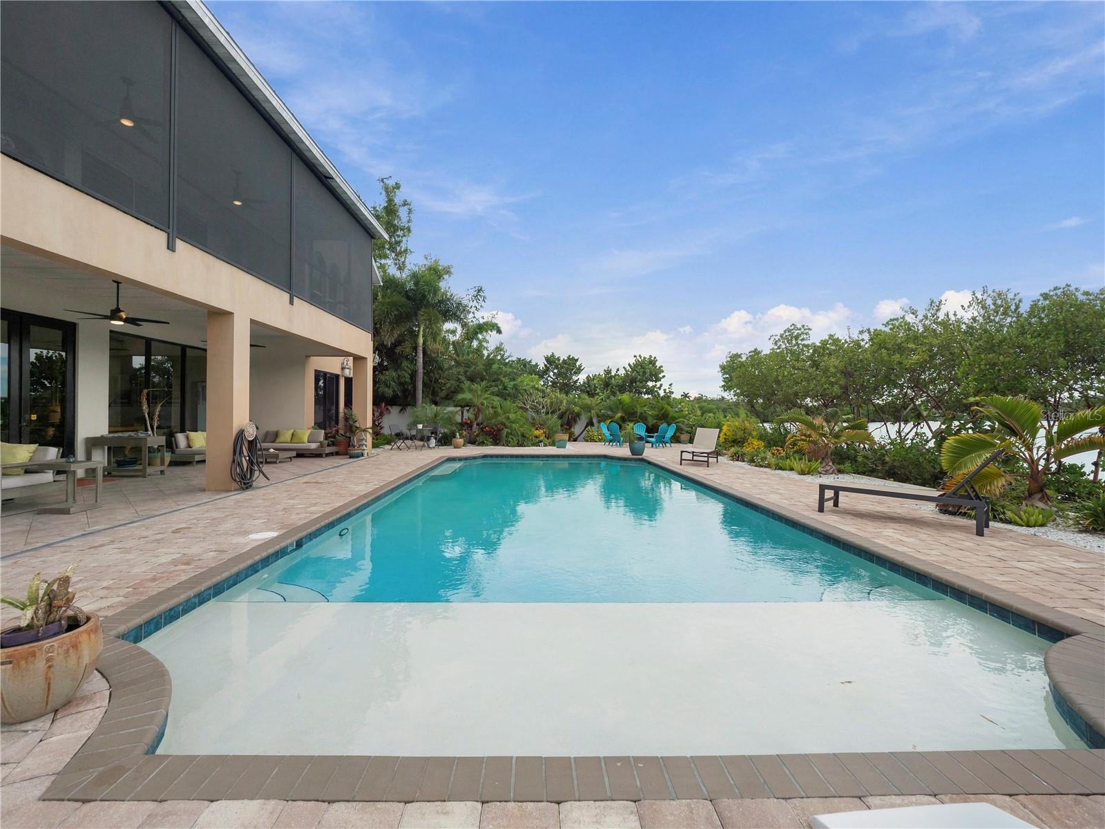 908 BAYSHORE DR — photo 74