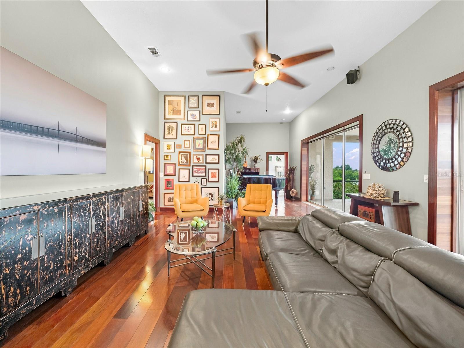 908 BAYSHORE DR — photo 32