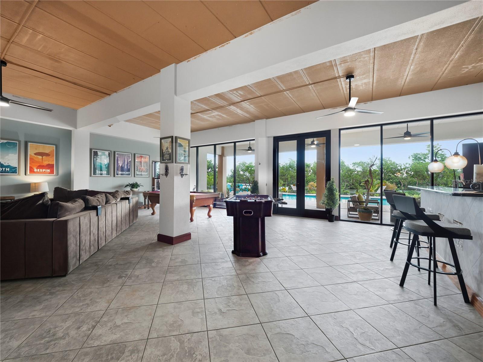 908 BAYSHORE DR — photo 51