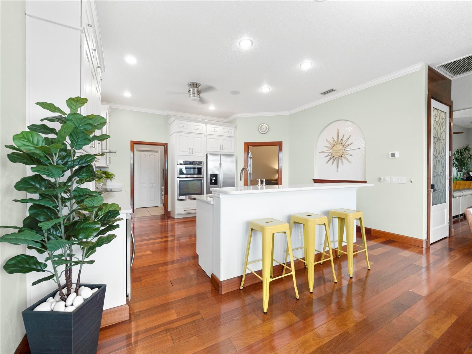 908 BAYSHORE DR — photo 16