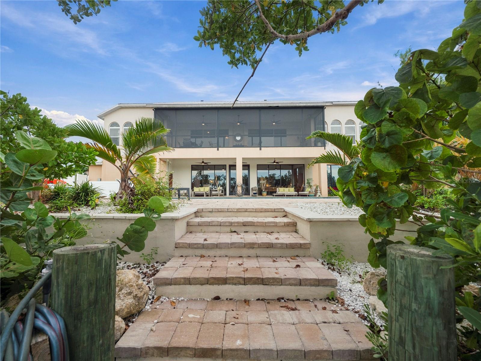 908 BAYSHORE DR — photo 86