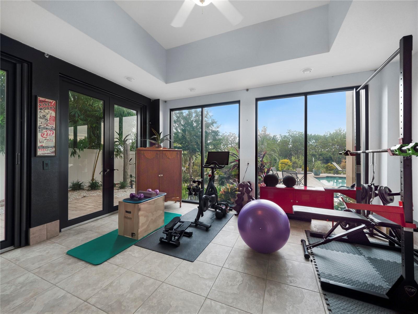 908 BAYSHORE DR — photo 57