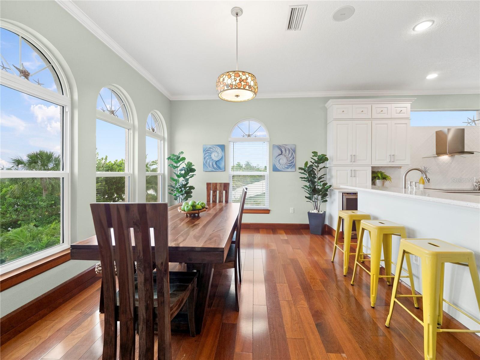 908 BAYSHORE DR — photo 15