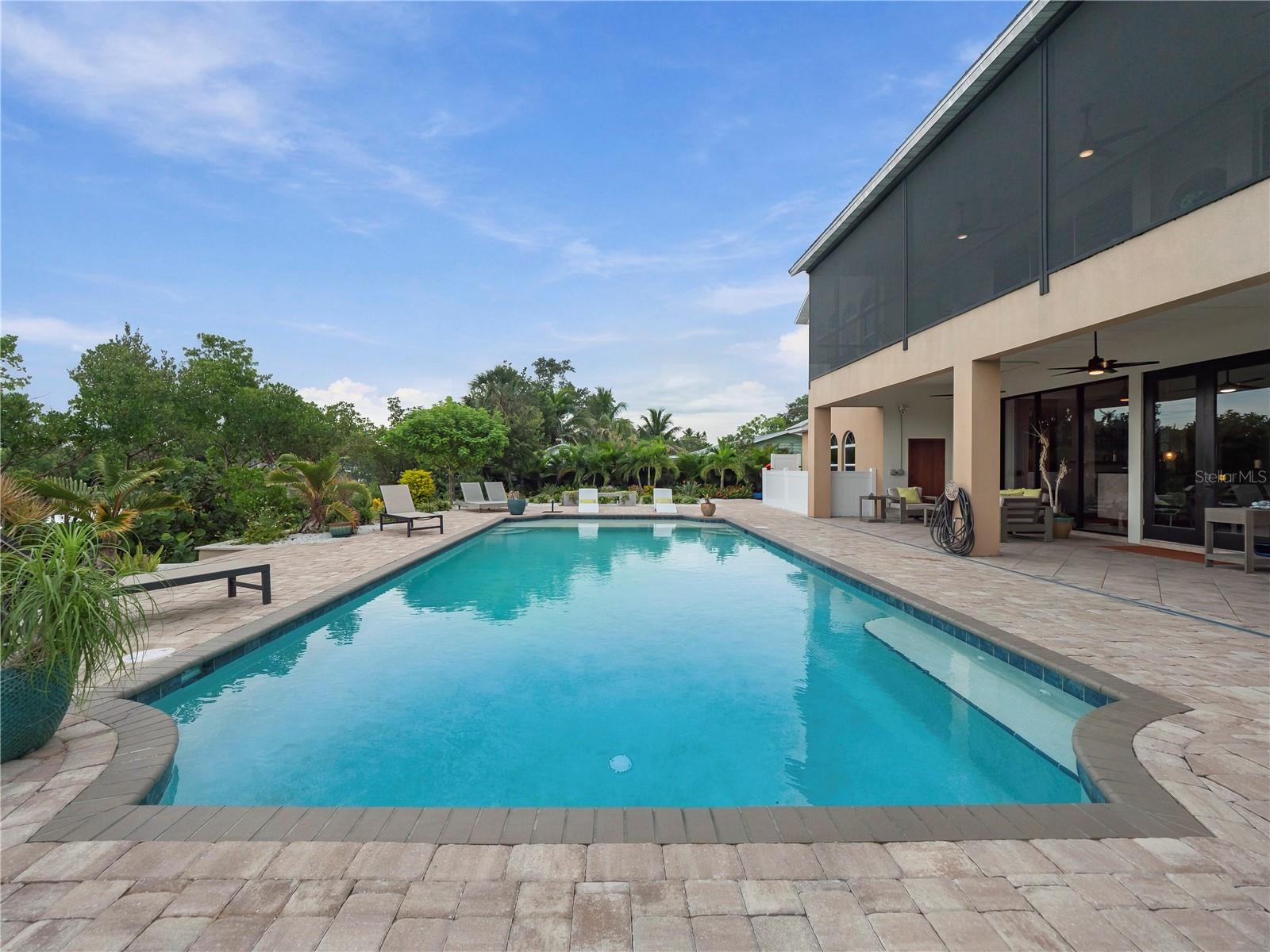 908 BAYSHORE DR — photo 72