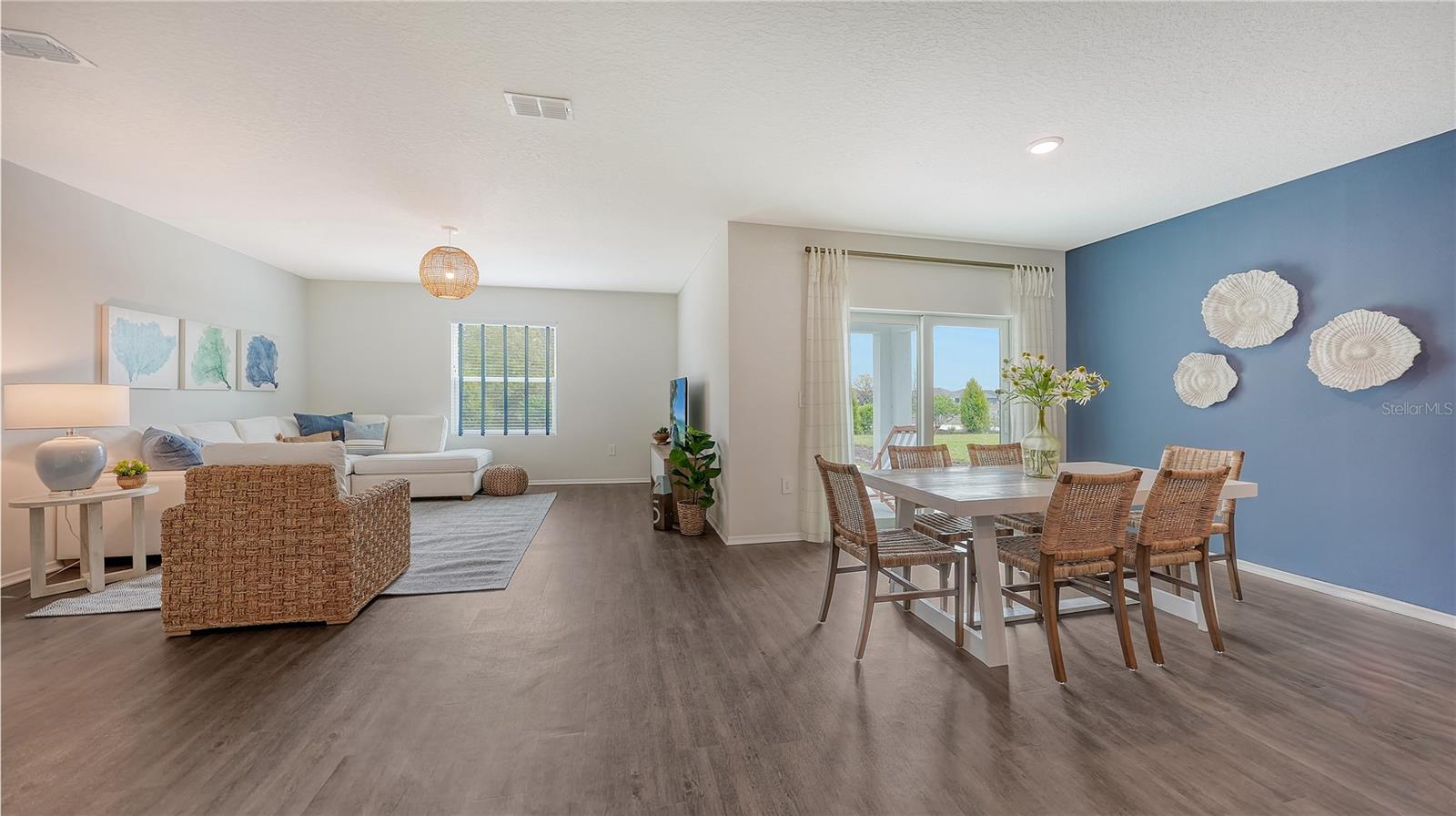 4328 BOXELDER AVE — photo 8