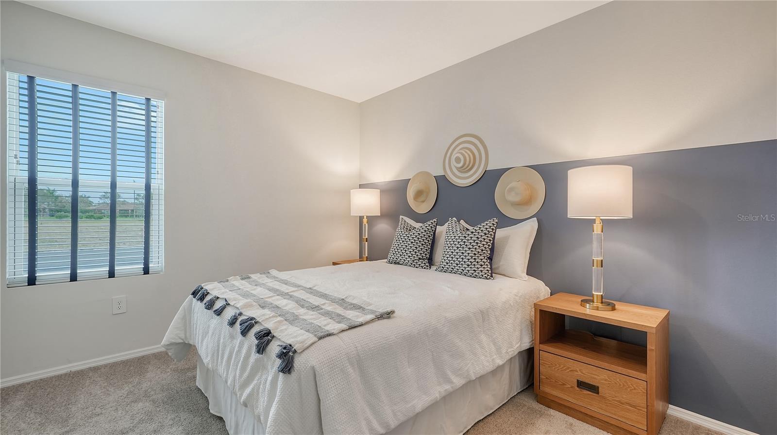 4328 BOXELDER AVE — photo 16