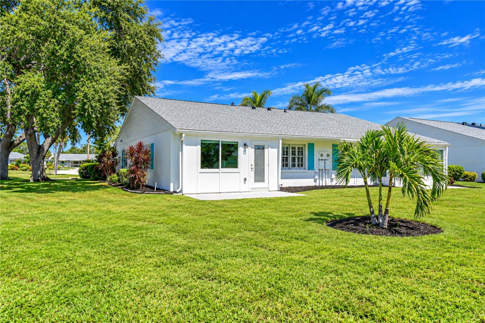 9416 CONCORD CIR — photo 4