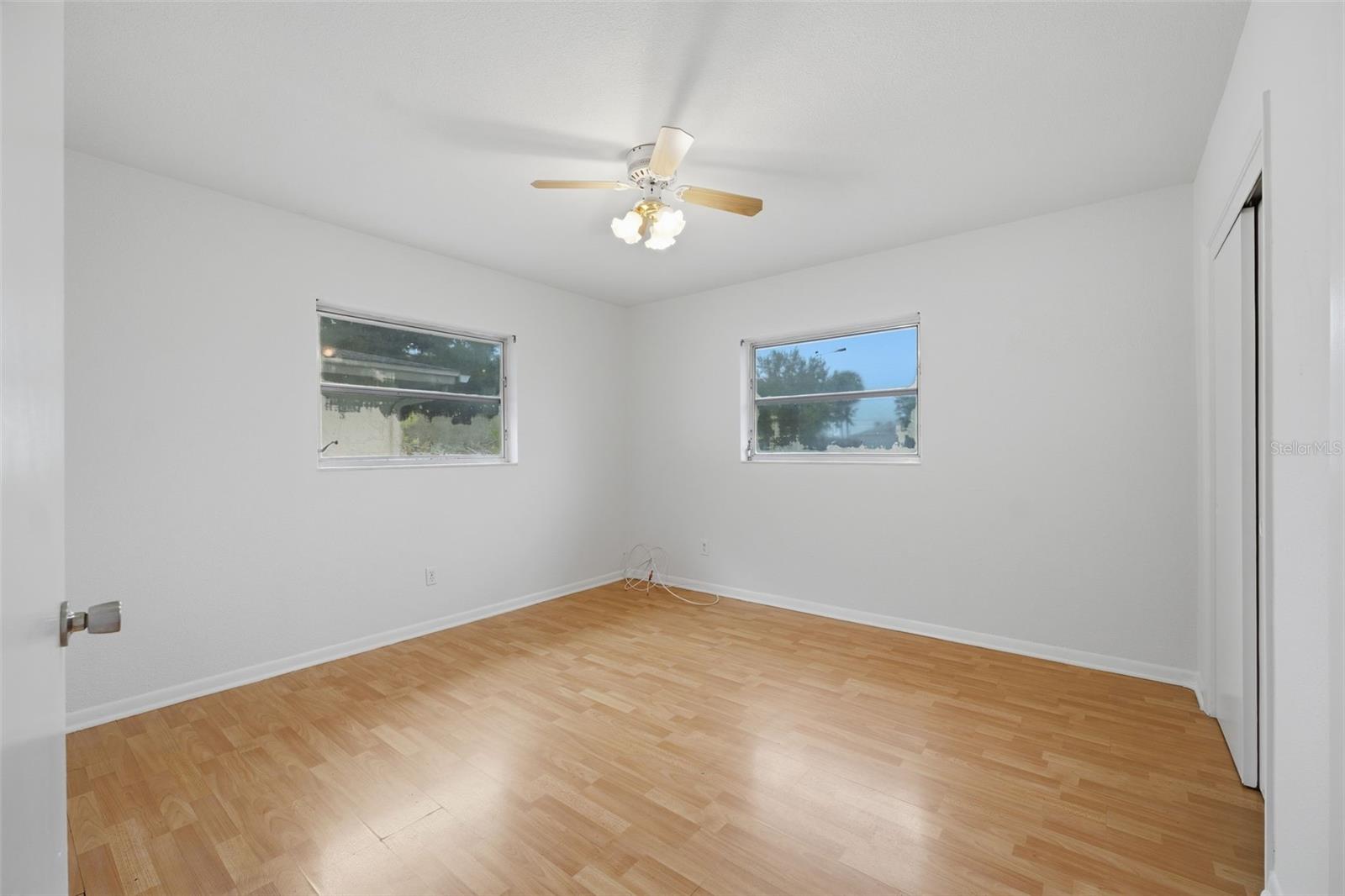 1354 S LOTUS DR — photo 13