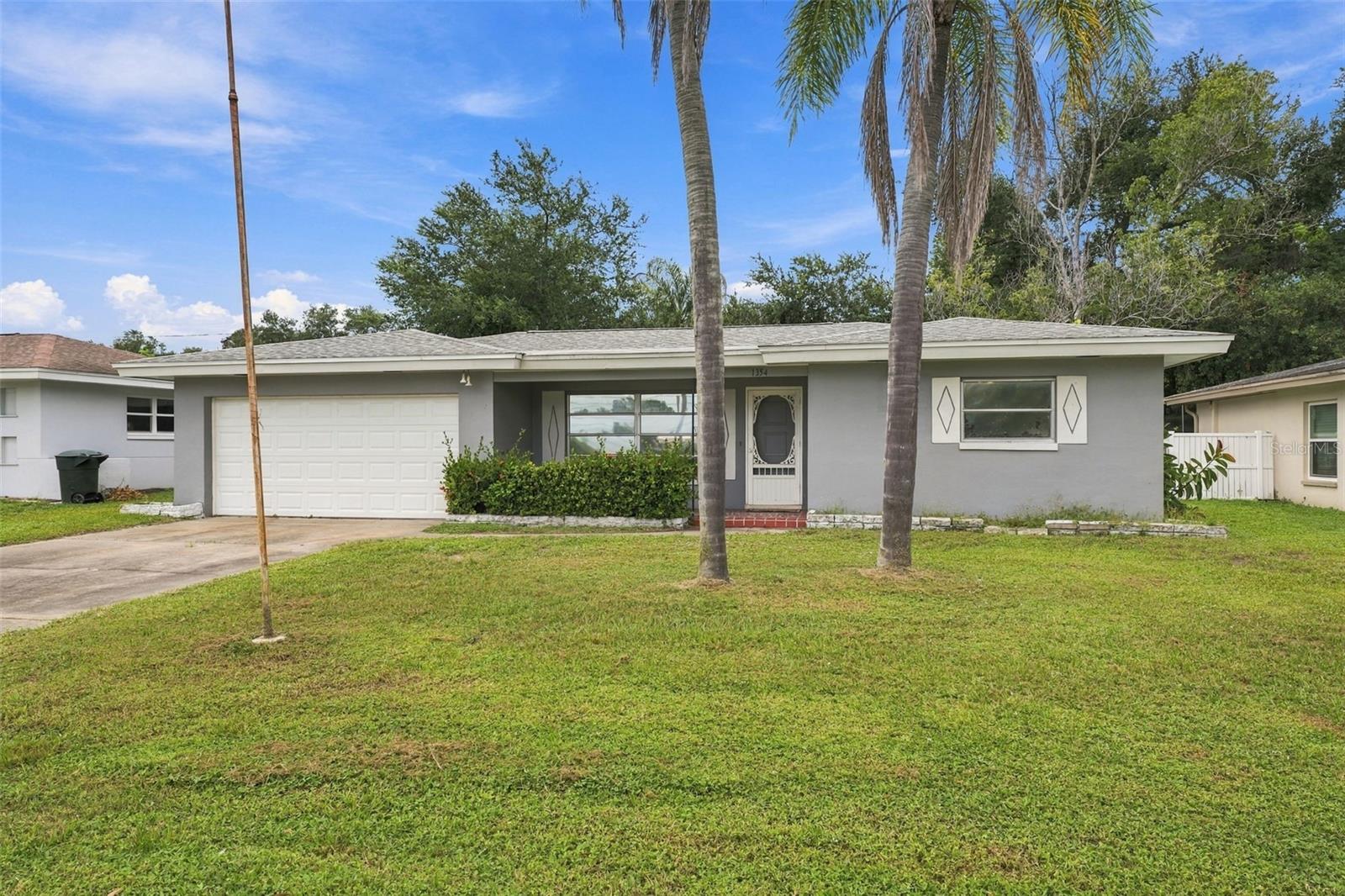 1354 S LOTUS DR — photo 2