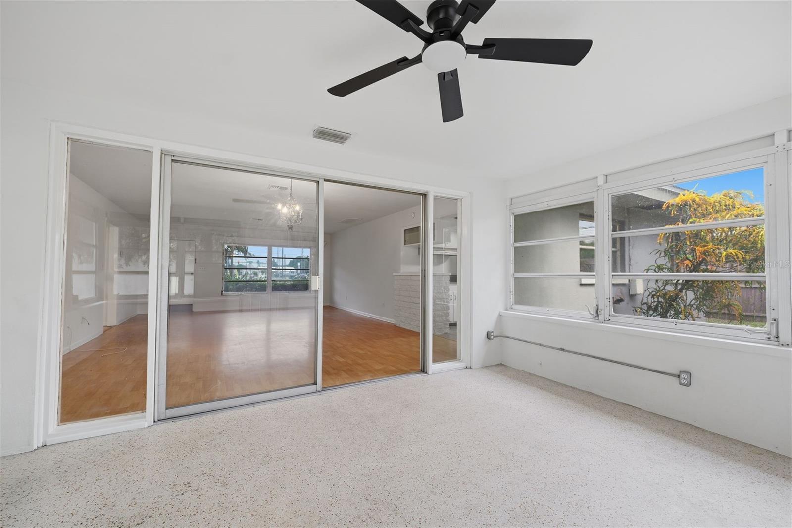 1354 S LOTUS DR — photo 20