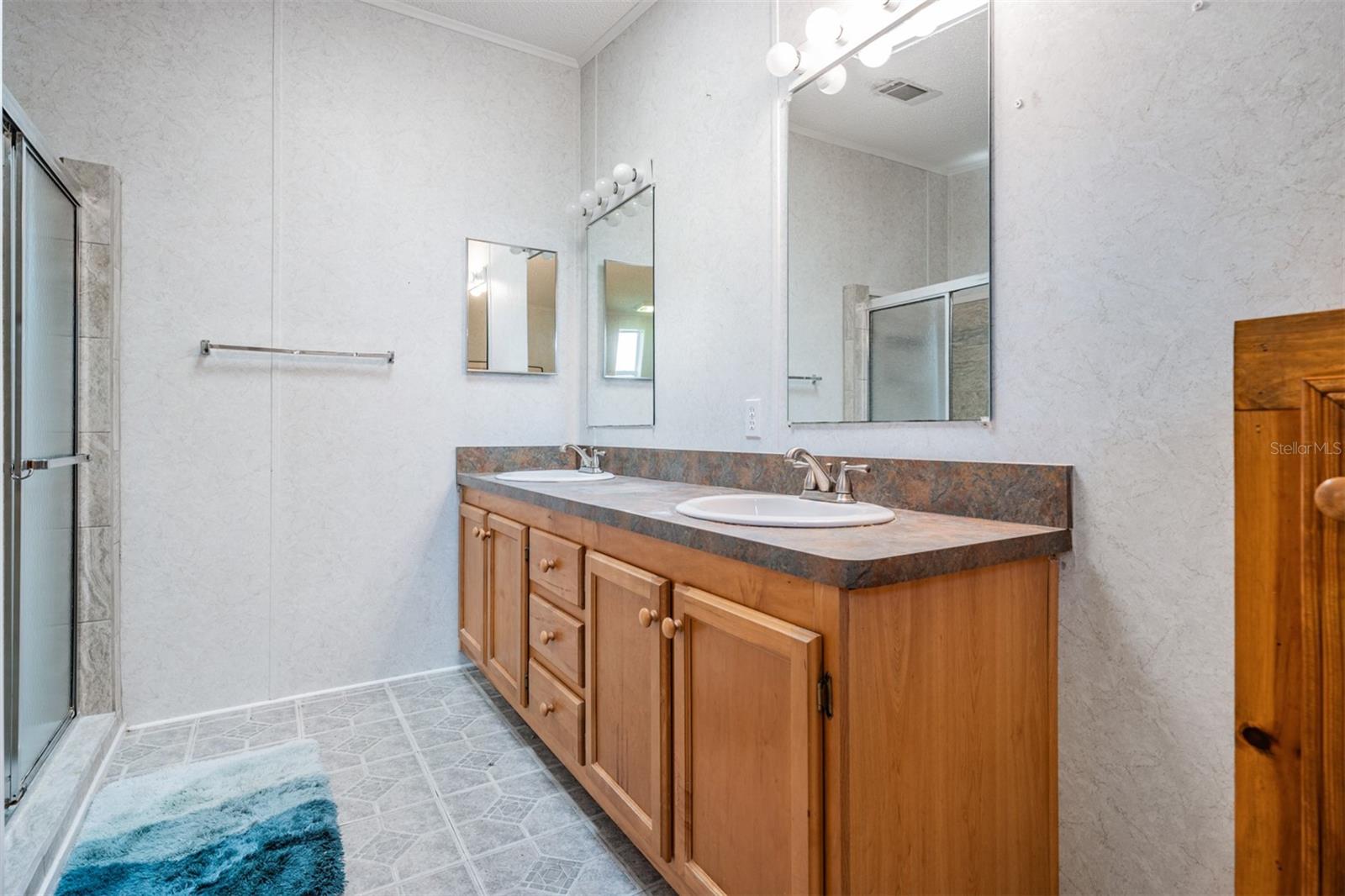 37700 NEUKOM AVE — photo 29