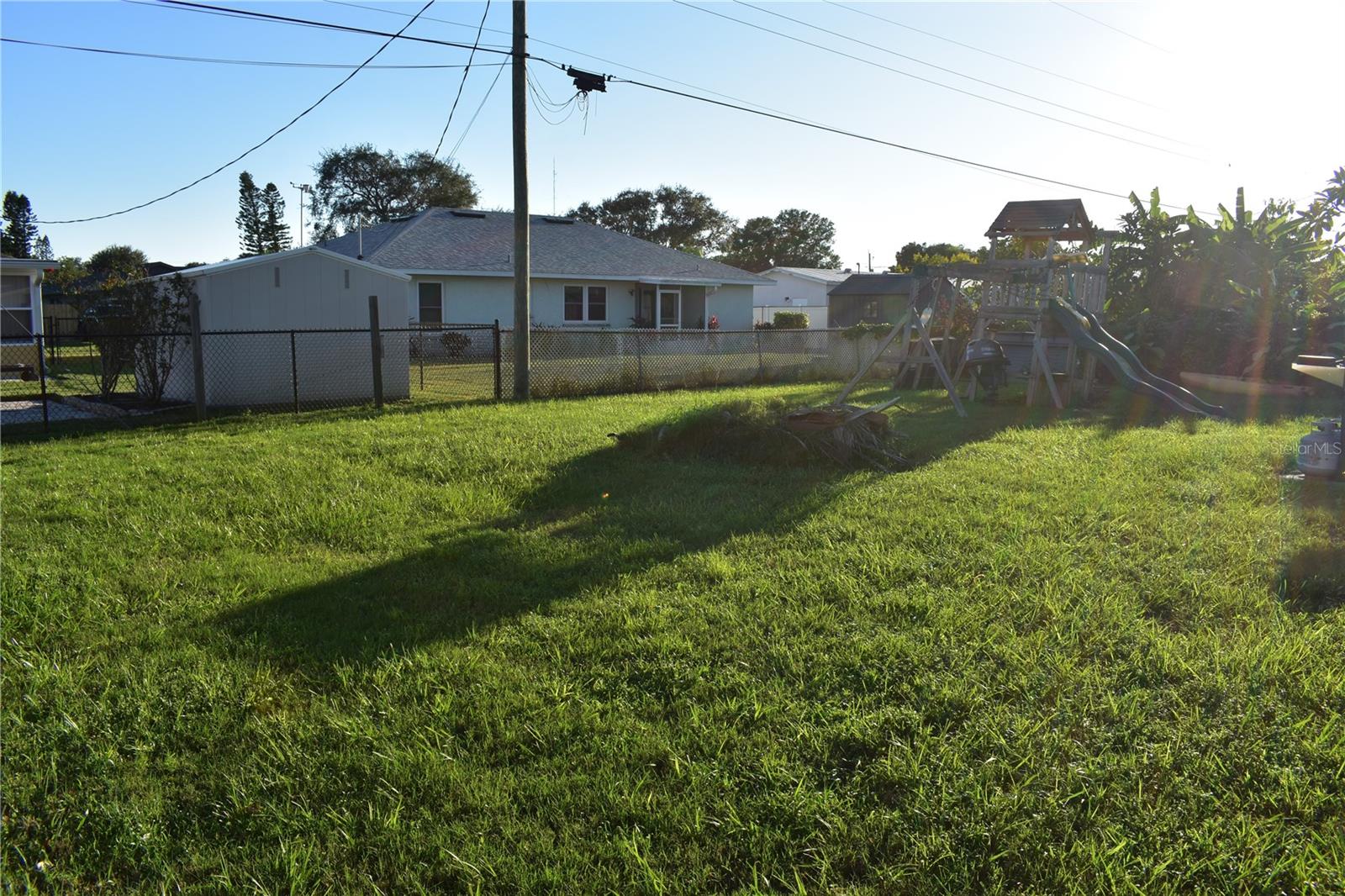 321 45TH STREET CT W — photo 23