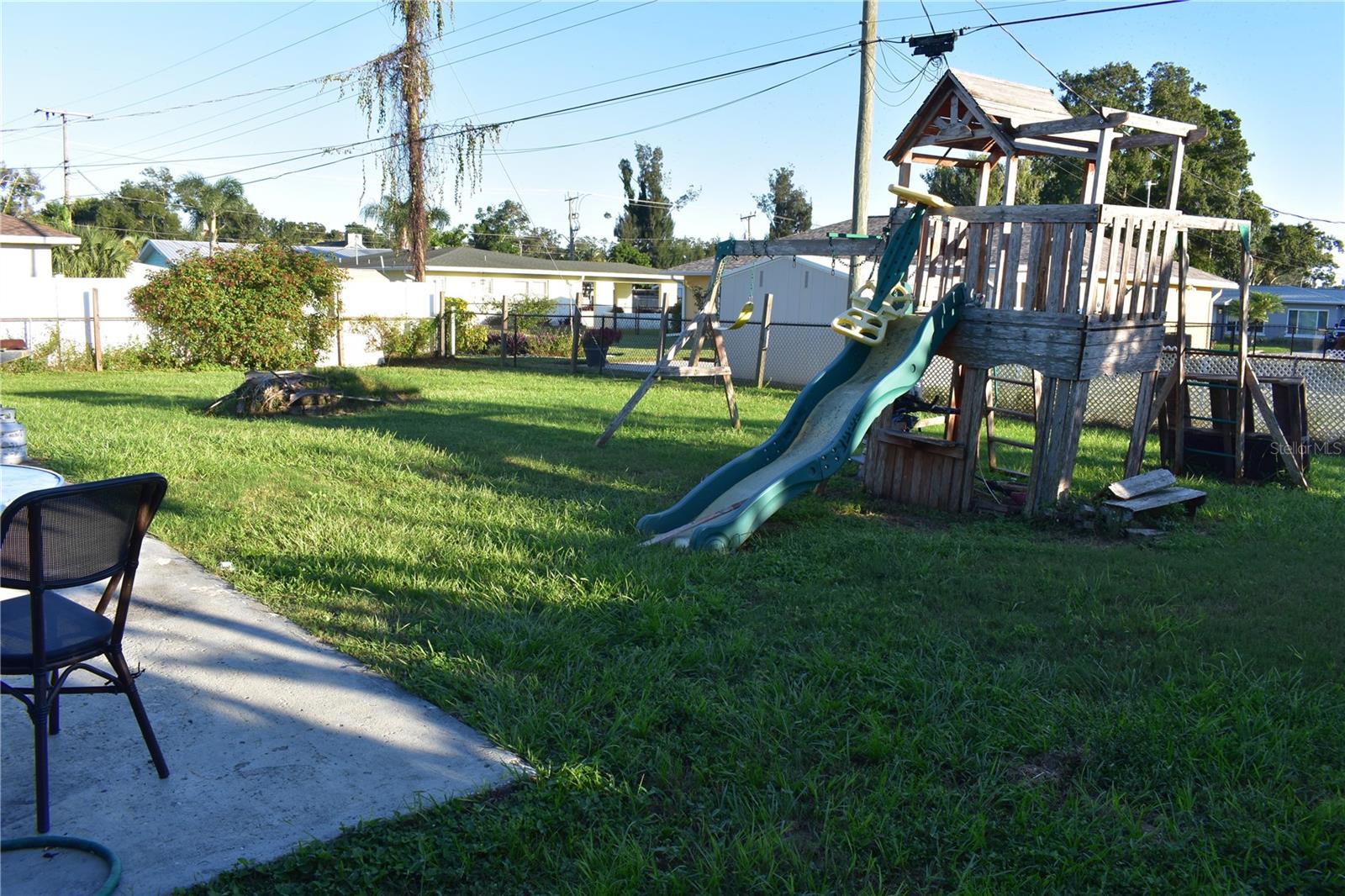 321 45TH STREET CT W — photo 22