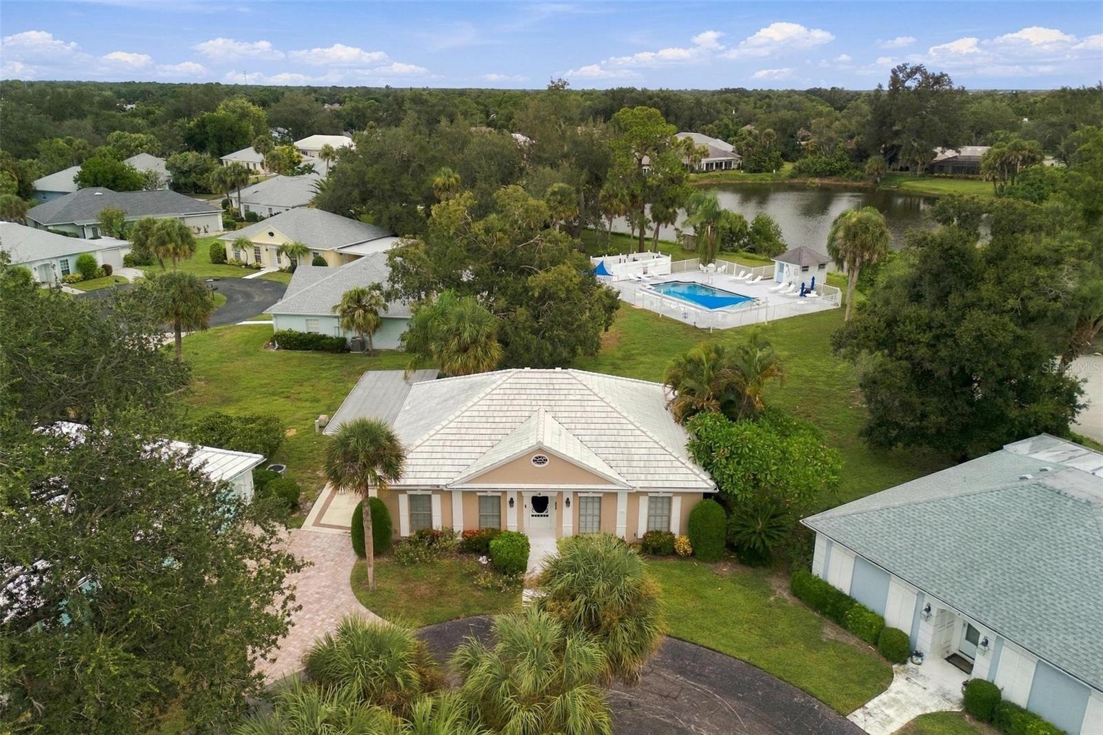 4 ANTIGUA CIR #6 — photo 48