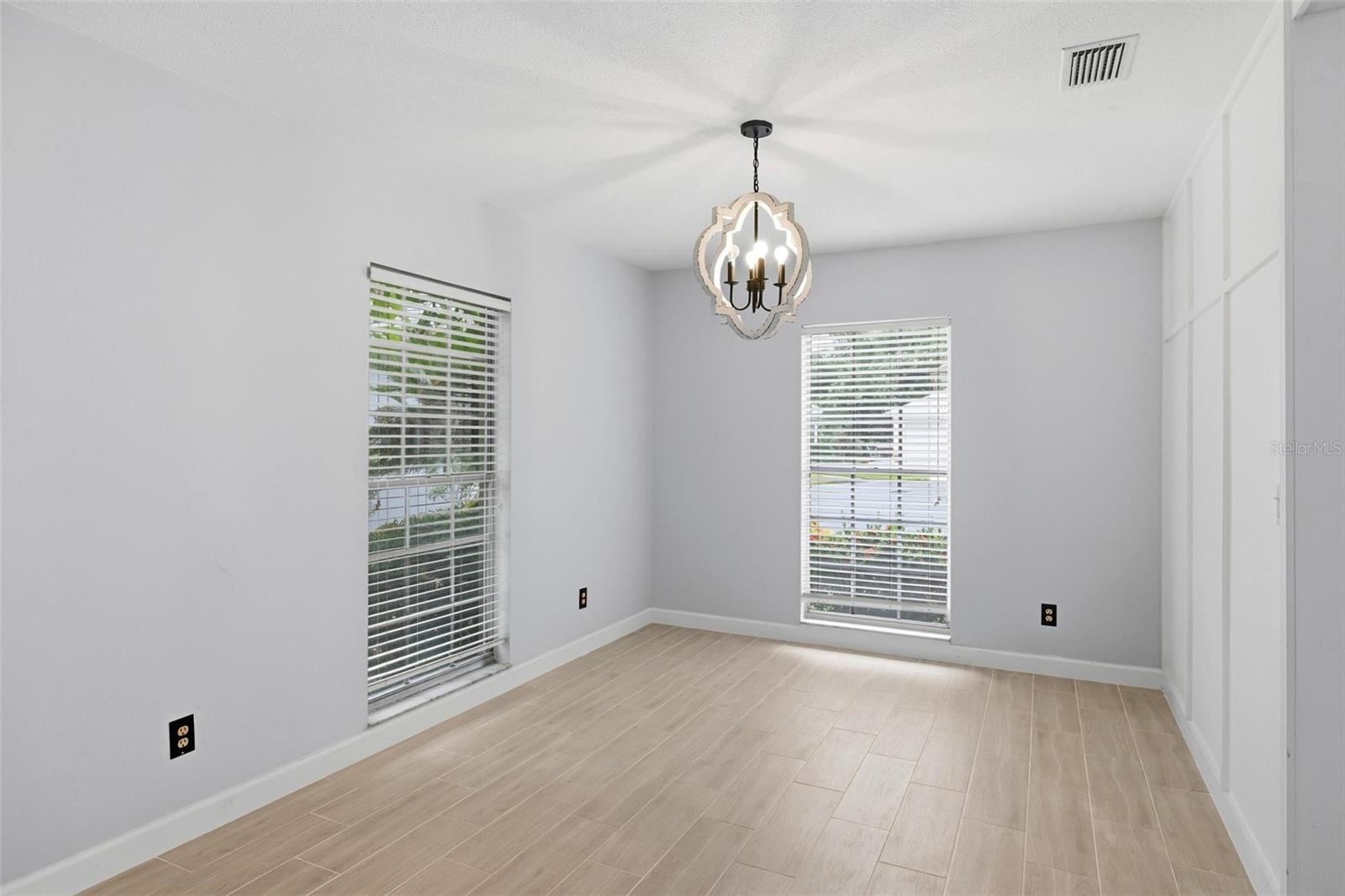 4 ANTIGUA CIR #6 — photo 14