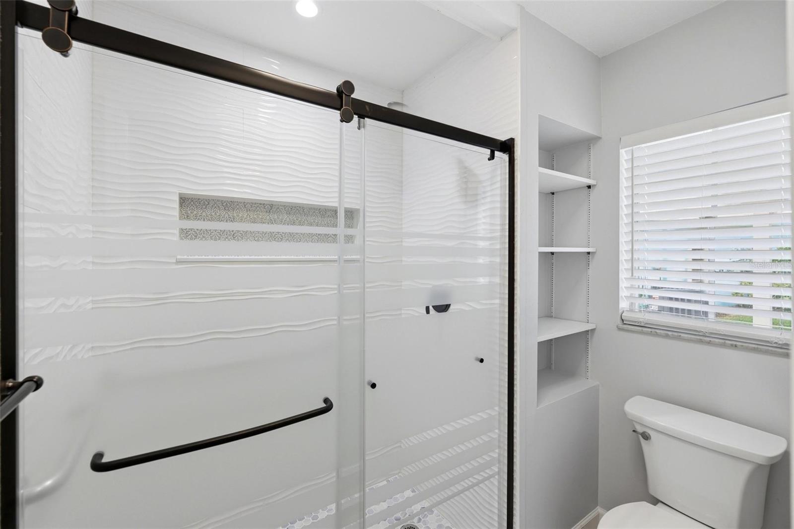 4 ANTIGUA CIR #6 — photo 27
