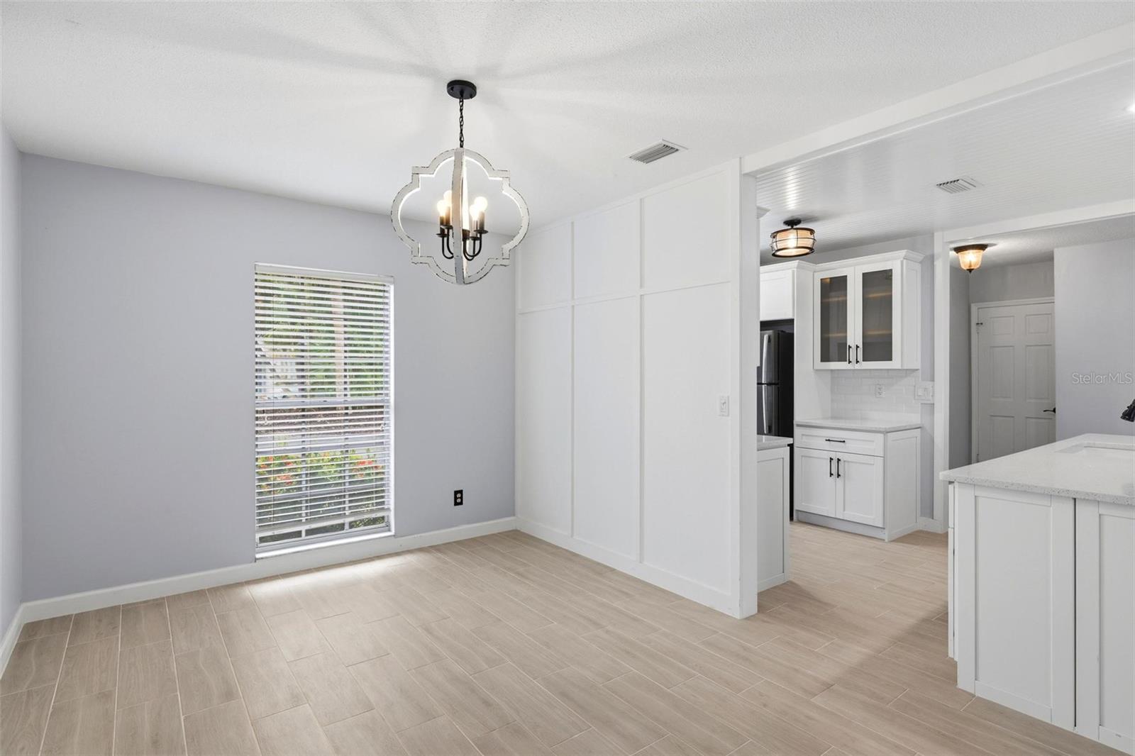 4 ANTIGUA CIR #6 — photo 13