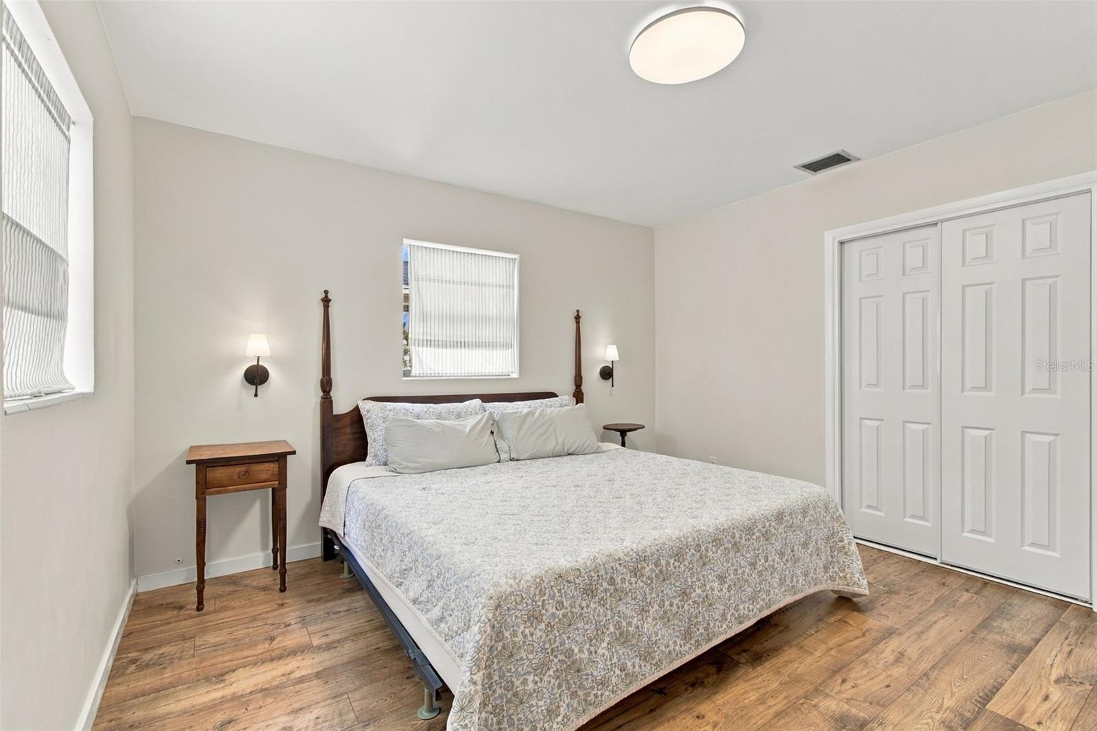 1672 RAINBOW DR — photo 21