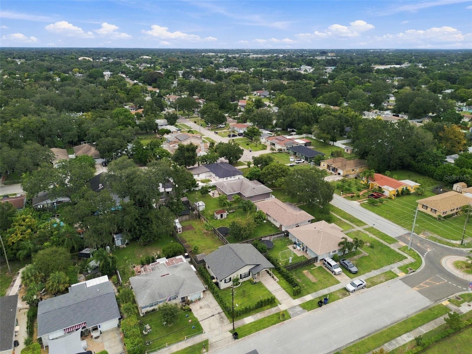 1672 RAINBOW DR — photo 47
