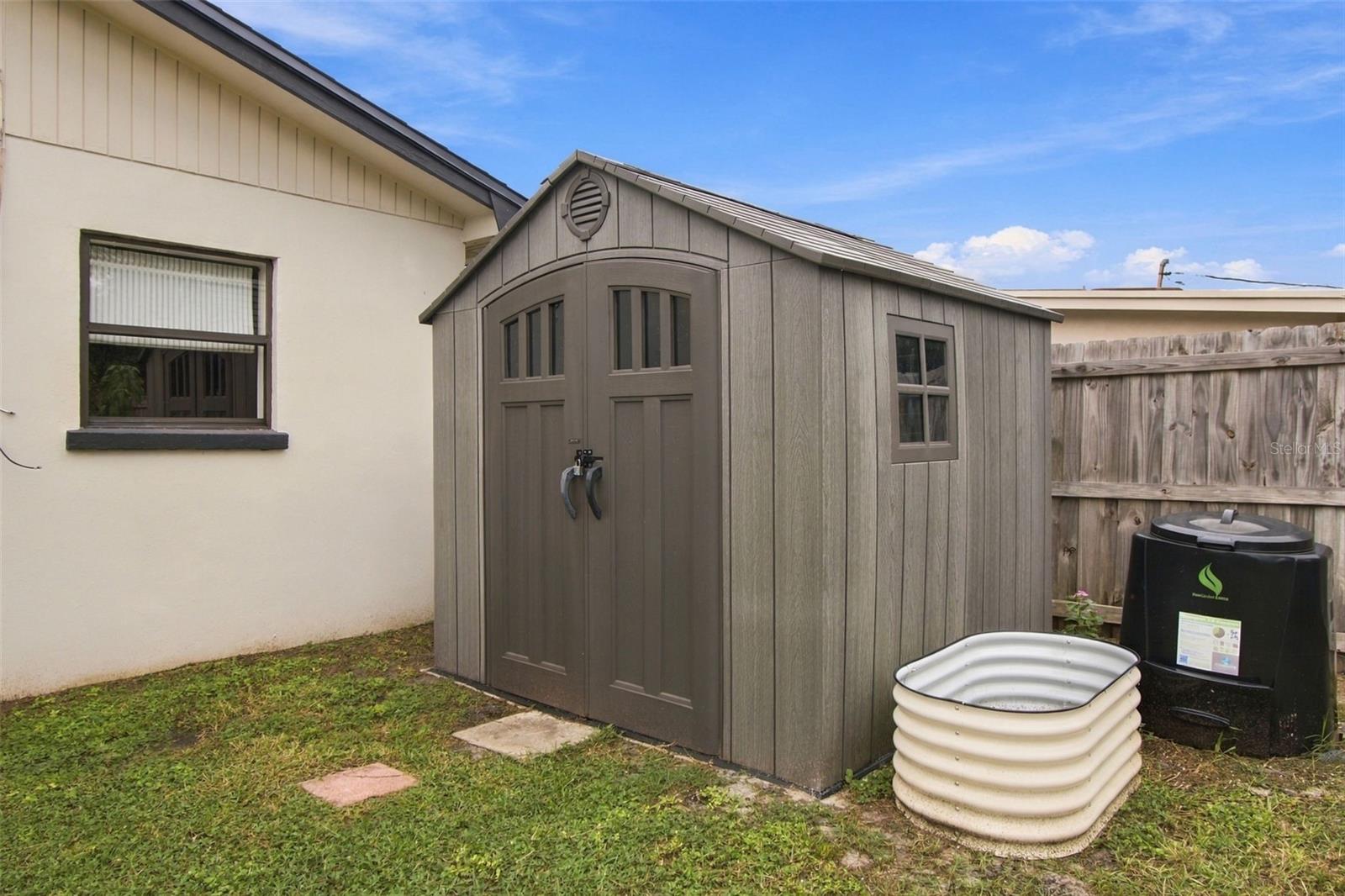 1672 RAINBOW DR — photo 40