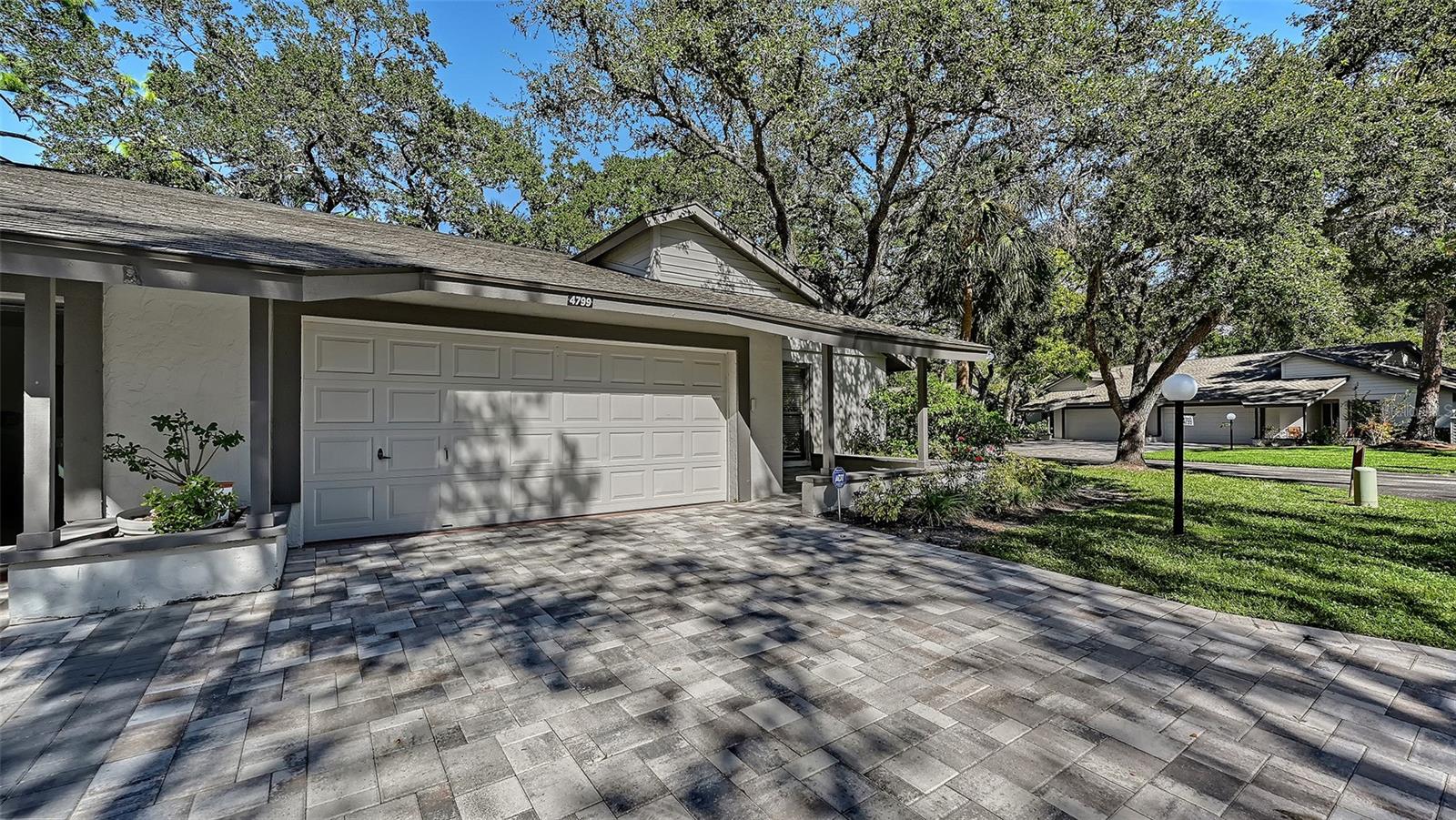 4799 OAK FOREST DR W #43 — photo 3