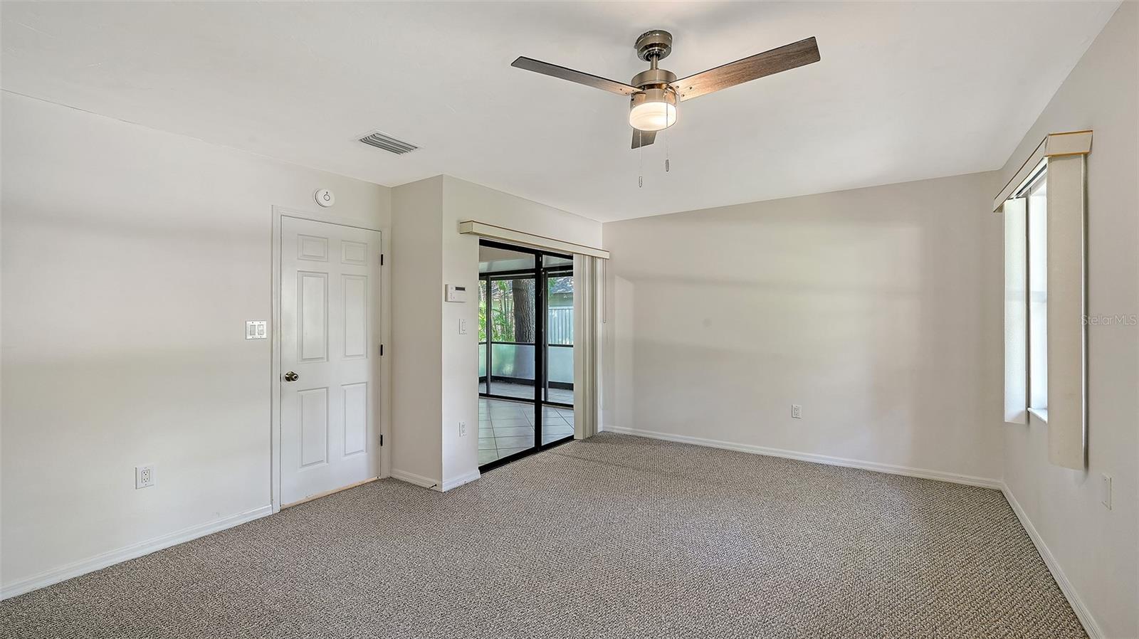 4799 OAK FOREST DR W #43 — photo 22