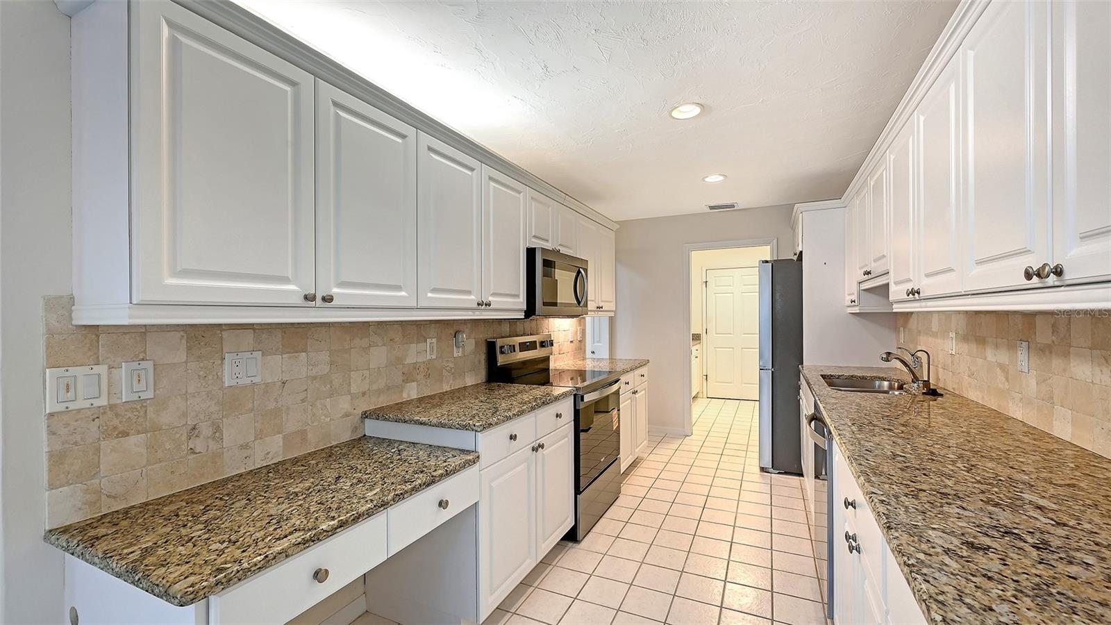 4799 OAK FOREST DR W #43 — photo 20