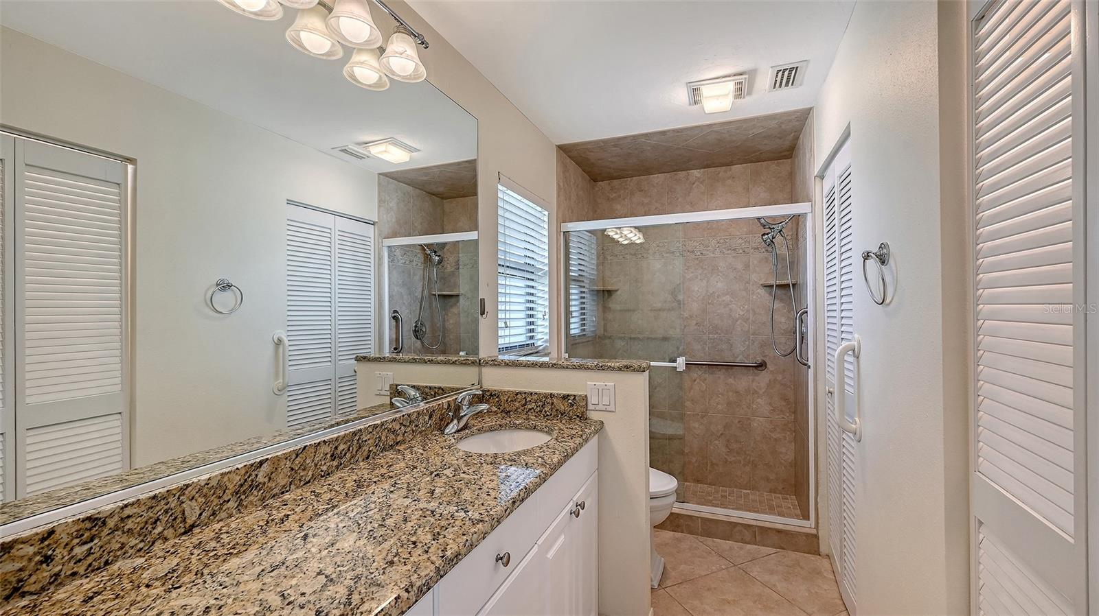 4799 OAK FOREST DR W #43 — photo 21