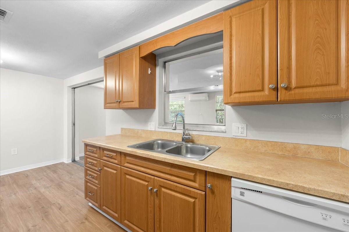 11819 BINGHAM DR — photo 27