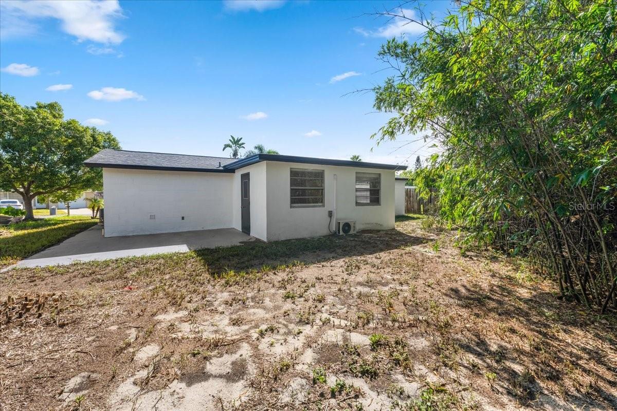 11819 BINGHAM DR — photo 38
