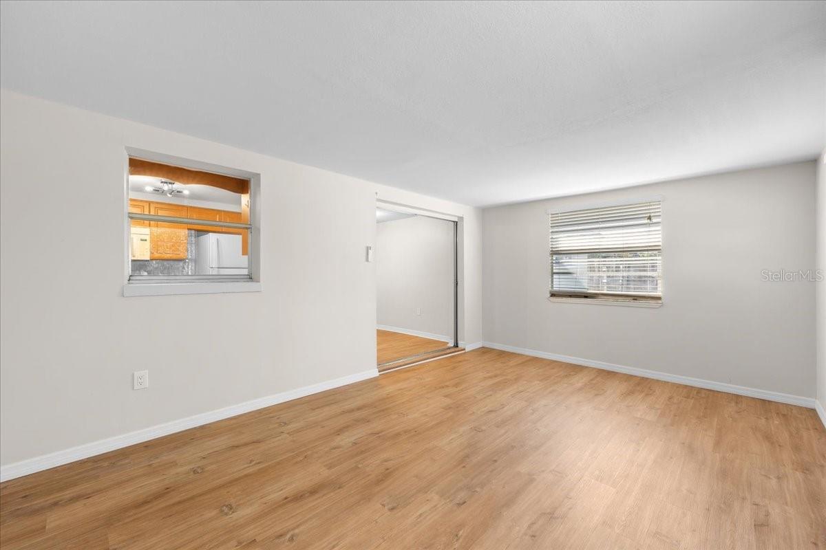 11819 BINGHAM DR — photo 33