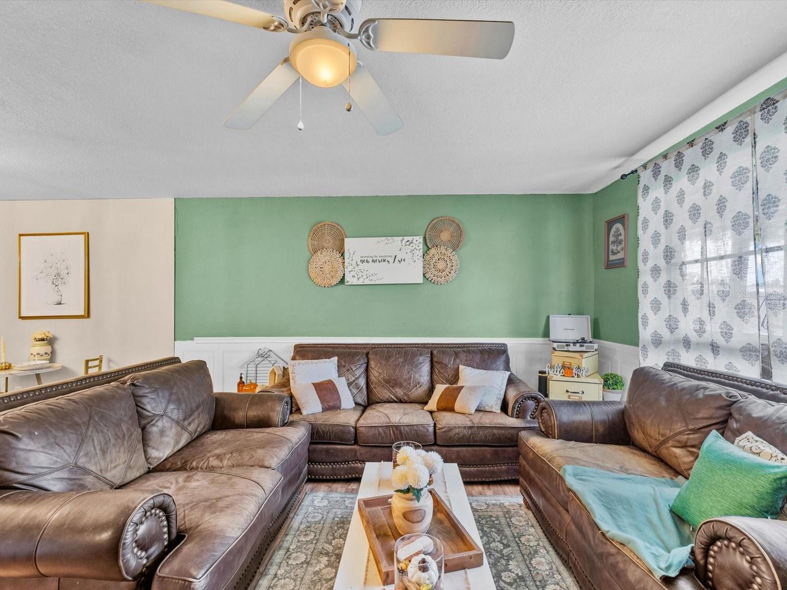 3220 LENWOOD DR — photo 9