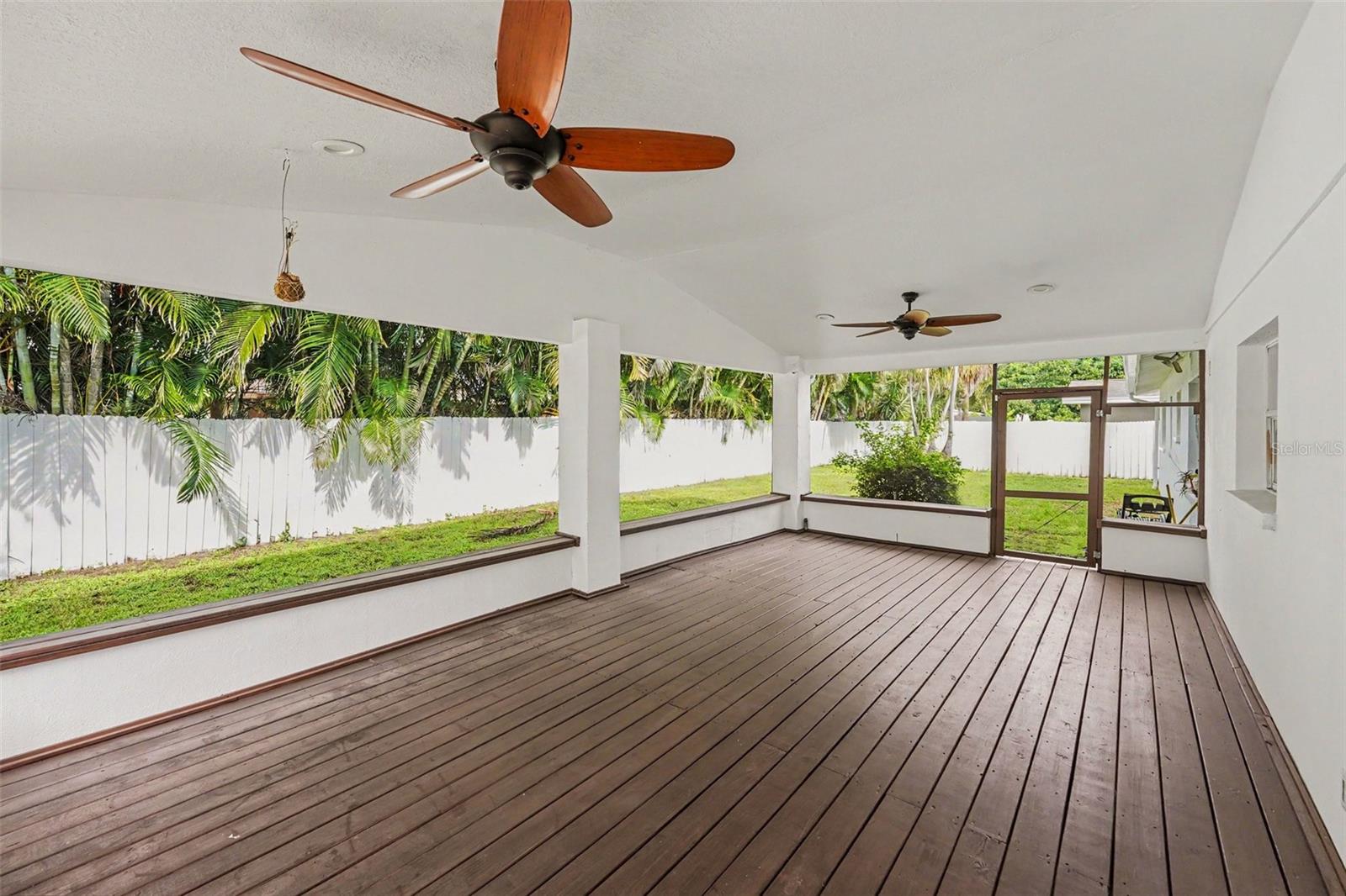3936 E EDEN ROC CIR #1 — photo 27